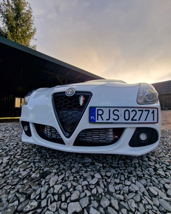 Alfa Romeo Giulietta cena 47000 przebieg: 105000, rok produkcji 2011 z Żmigród małe 191